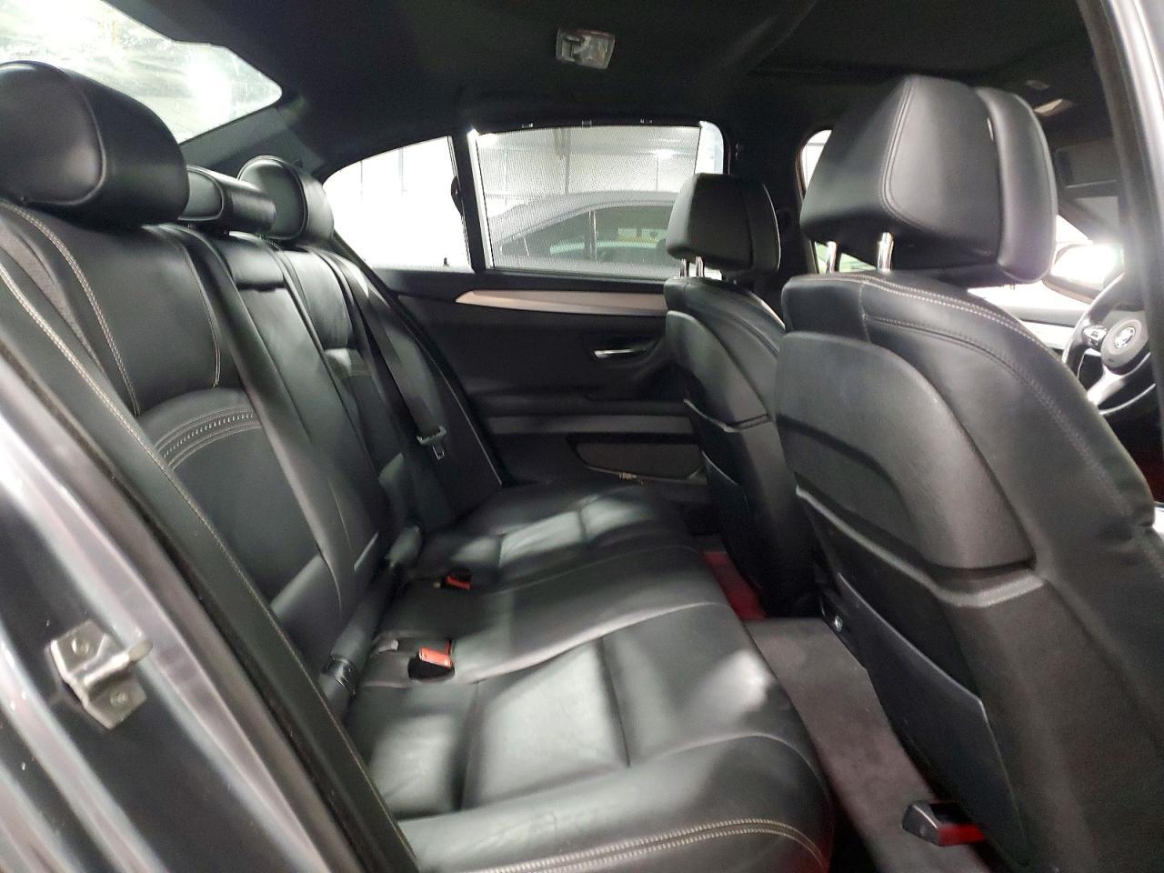 2015 BMW 550 Xi - zdjęcie 10