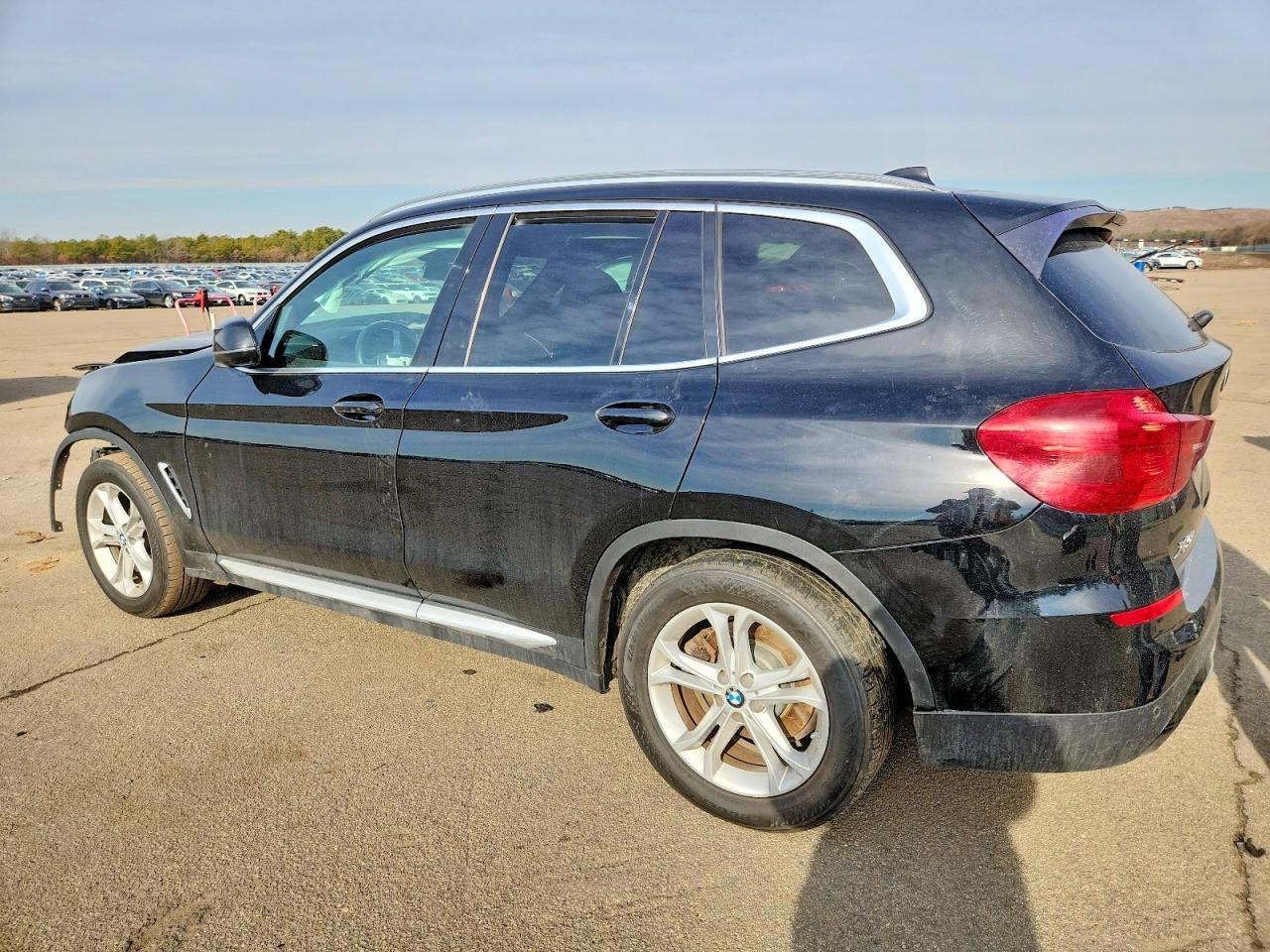 2019 BMW X3 xDrive30I - zdjęcie 2
