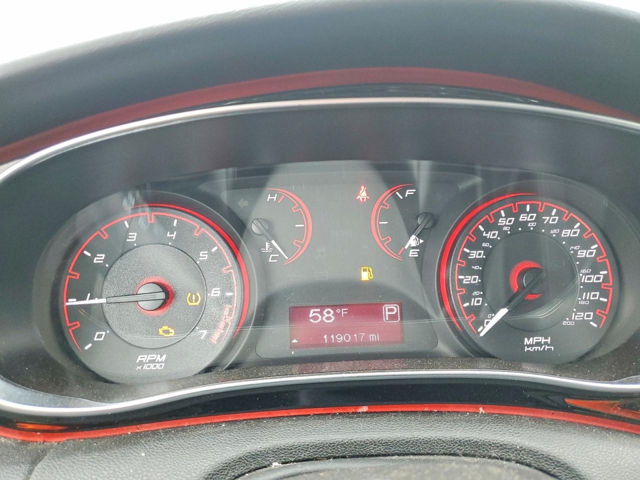 2015 Dodge Dart Sxt - zdjęcie 9