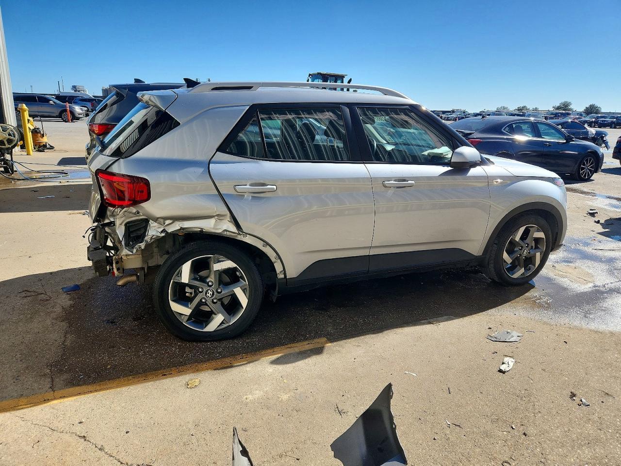 2022 Hyundai Venue Sel - zdjęcie 3