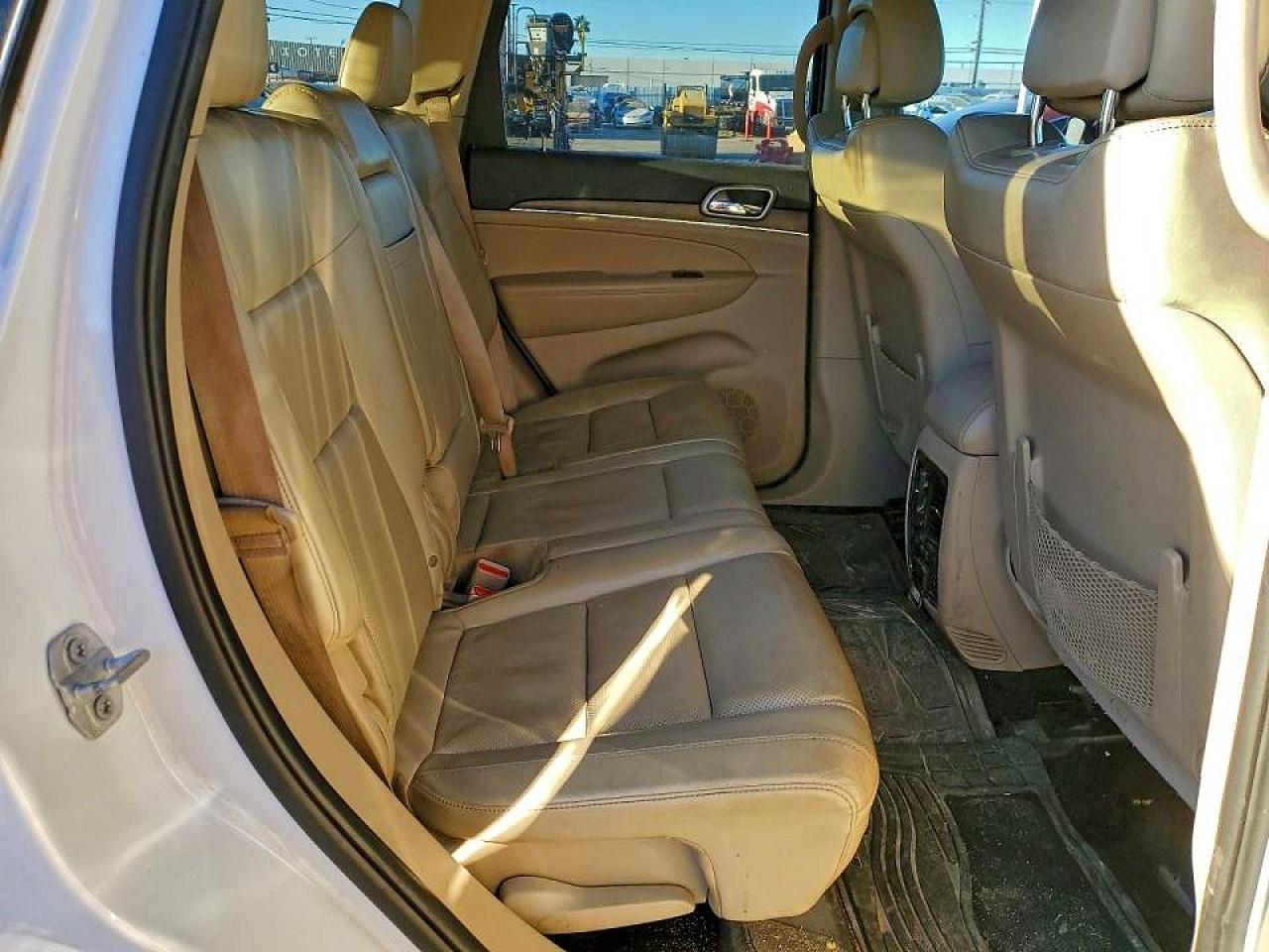 2019 Jeep Grand Cherokee Limited - zdjęcie 11