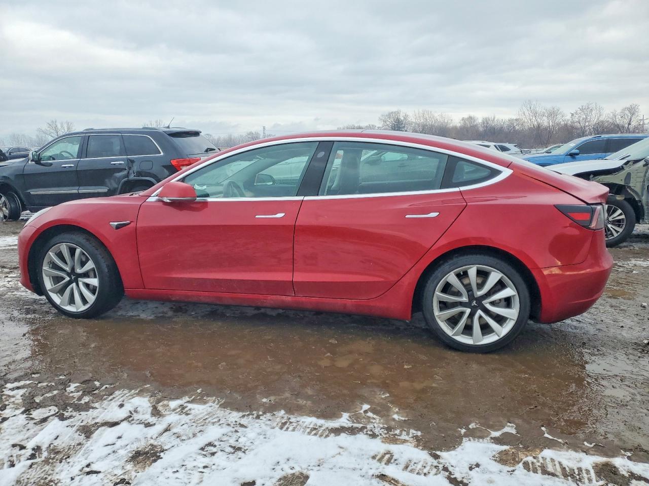2018 Tesla Model 3 - zdjęcie 2