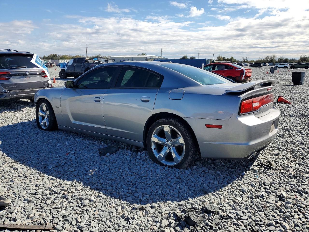 2014 Dodge Charger R/T - zdjęcie 2