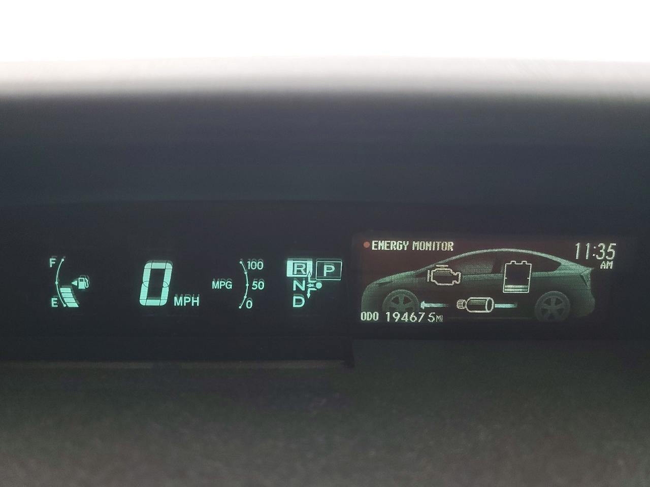 2013 Toyota Prius - zdjęcie 9
