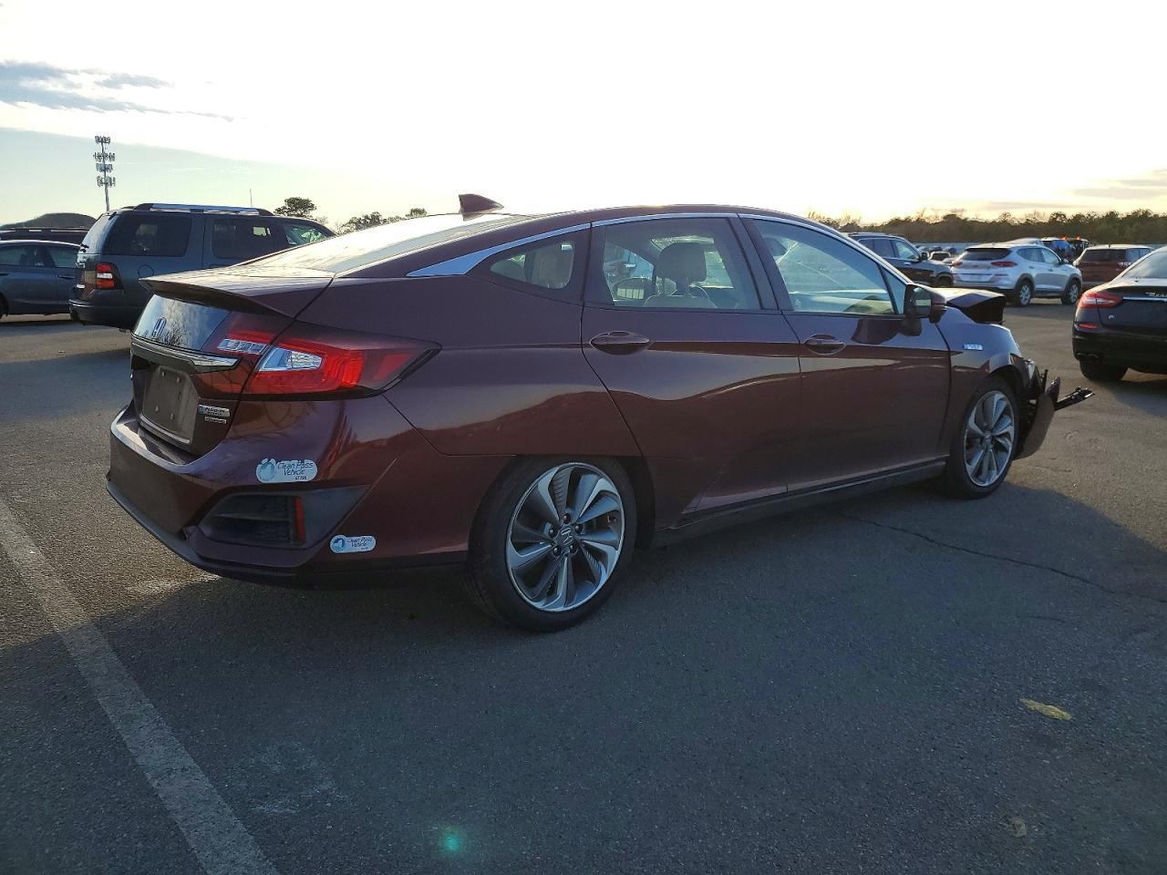 2018 Honda Clarity Touring - zdjęcie 3