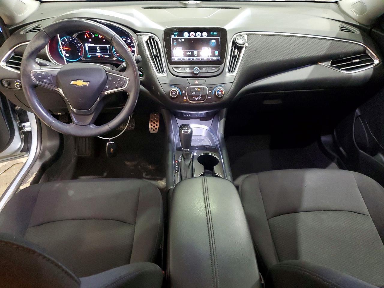 2017 Chevrolet Malibu Lt - zdjęcie 8