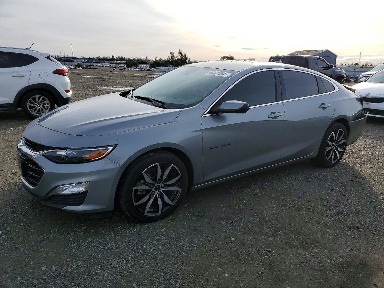 2024 Chevrolet Malibu Rs - zdjęcie główne