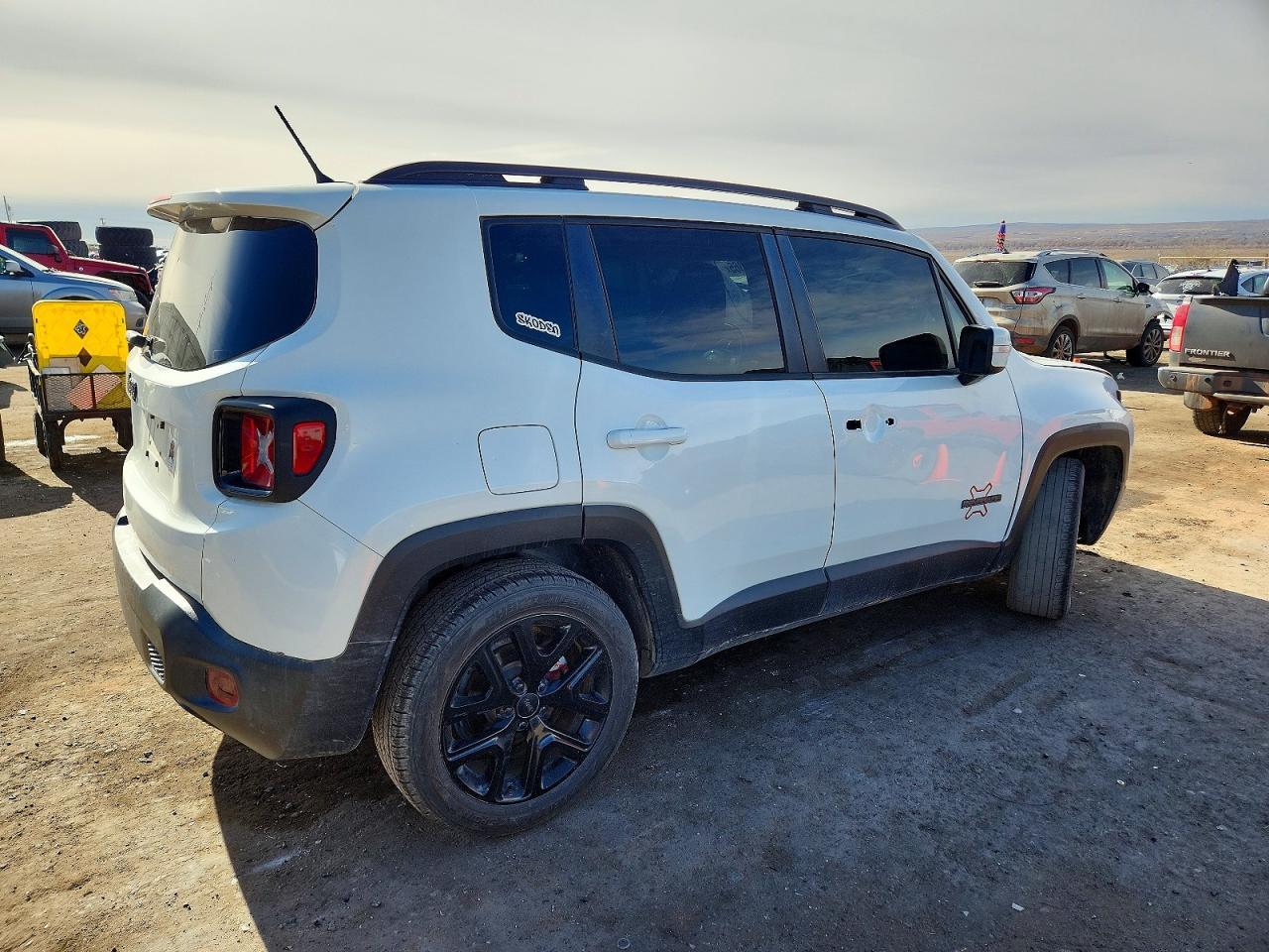 2017 Jeep Renegade Latitude - zdjęcie 3