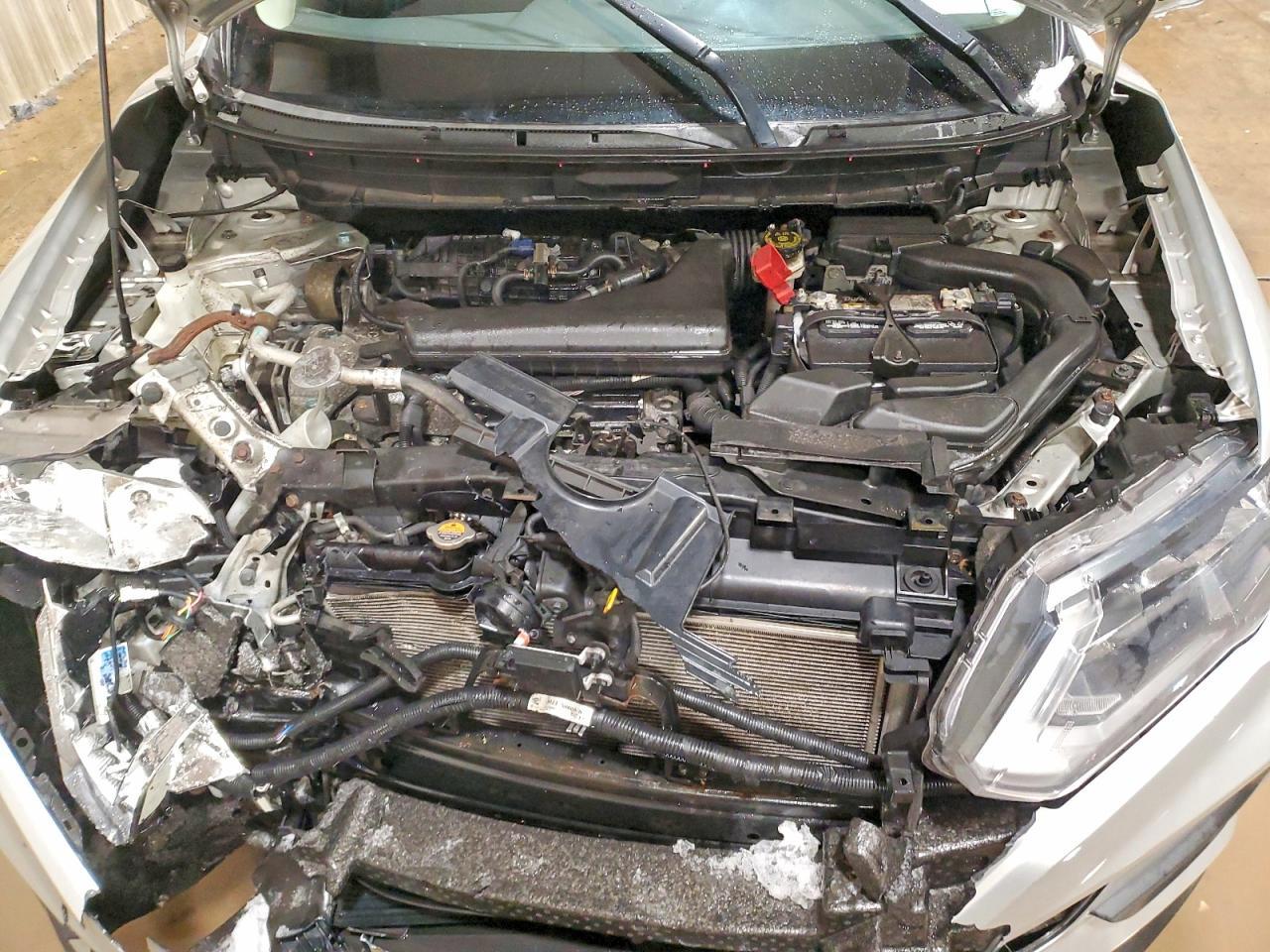 2020 Nissan Rogue S - zdjęcie 12