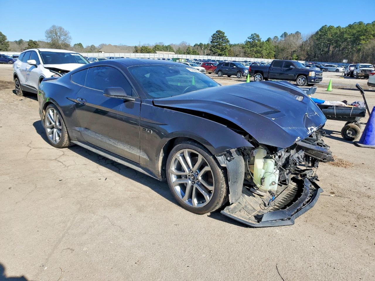 2023 Ford Mustang Gt - zdjęcie 4