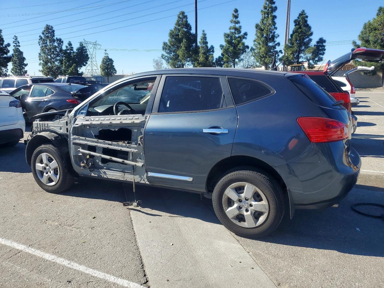 2014 Nissan Rogue Select S - zdjęcie 2