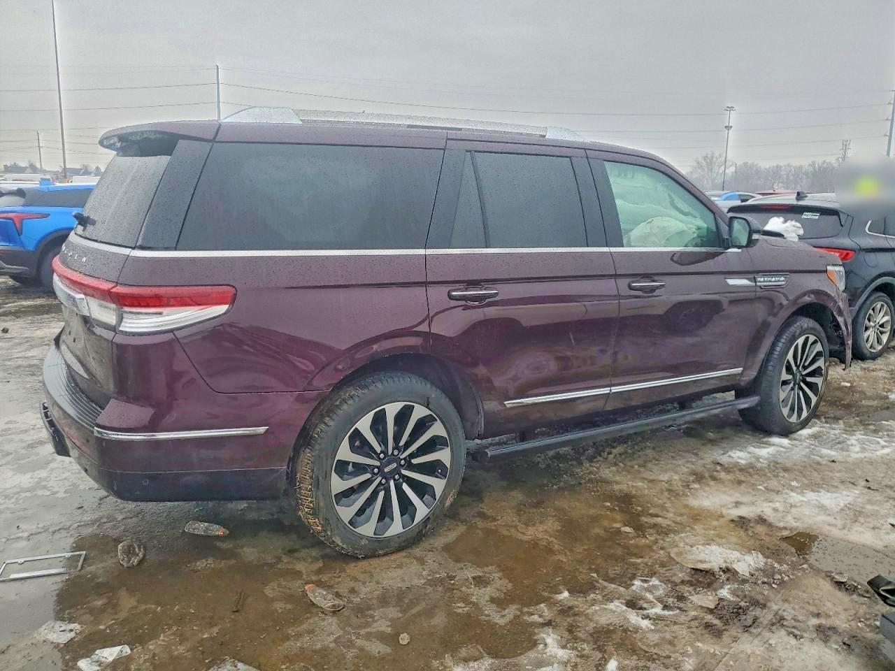 2024 Lincoln Navigator Reserve - zdjęcie 3