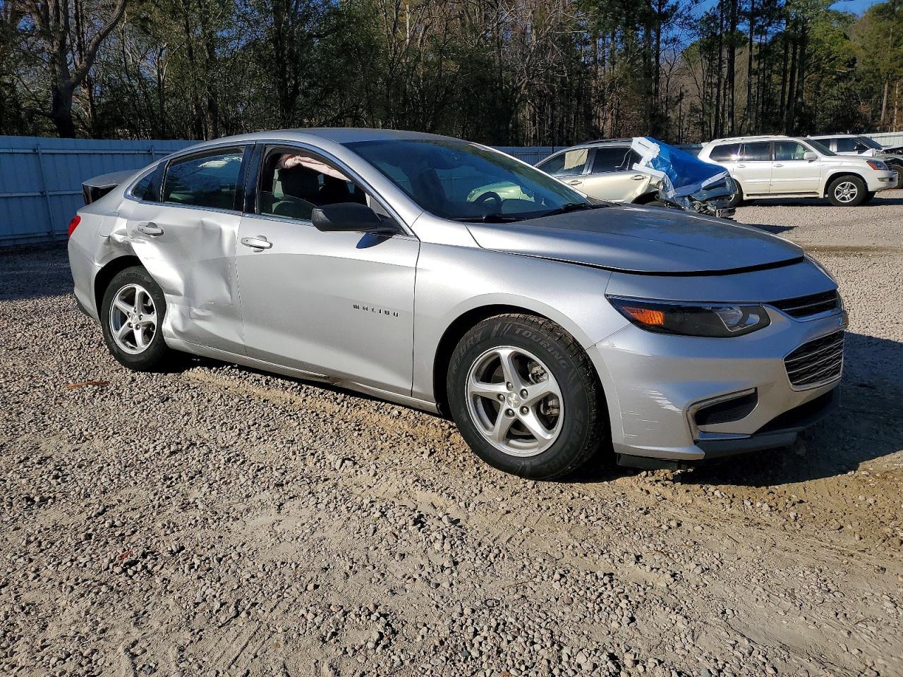 2016 Chevrolet Malibu Ls - zdjęcie 4