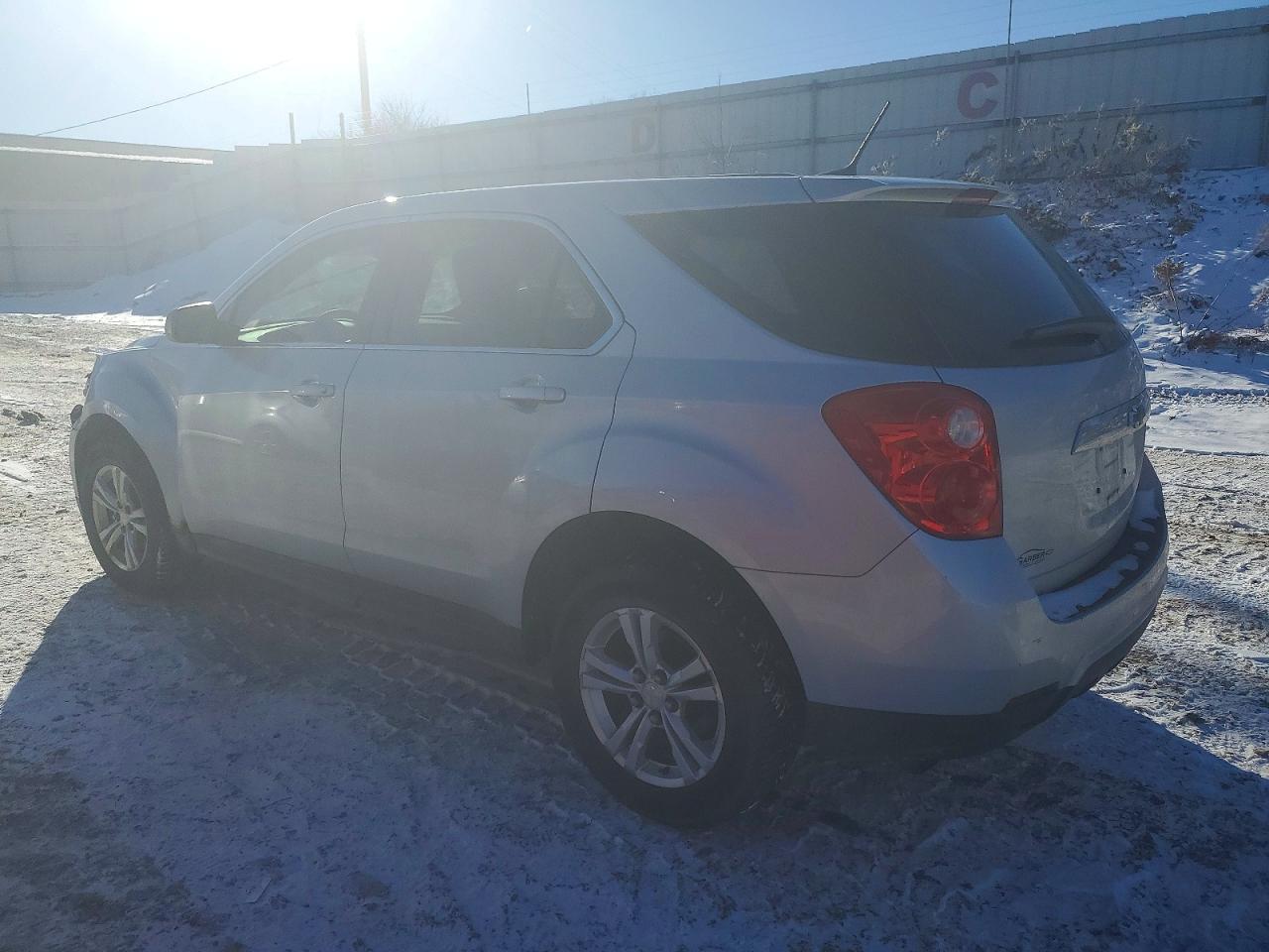 2014 Chevrolet Equinox Ls - zdjęcie 2