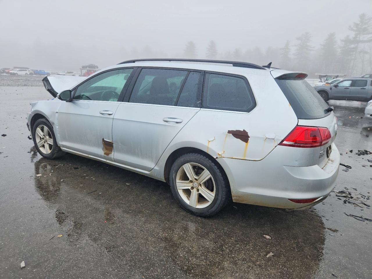 2015 Volkswagen Golf Sportwagen Tdi S - zdjęcie 2