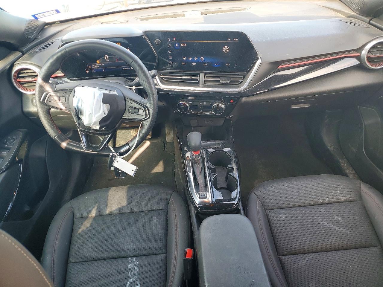 2025 Chevrolet Trax 2Rs - zdjęcie 8