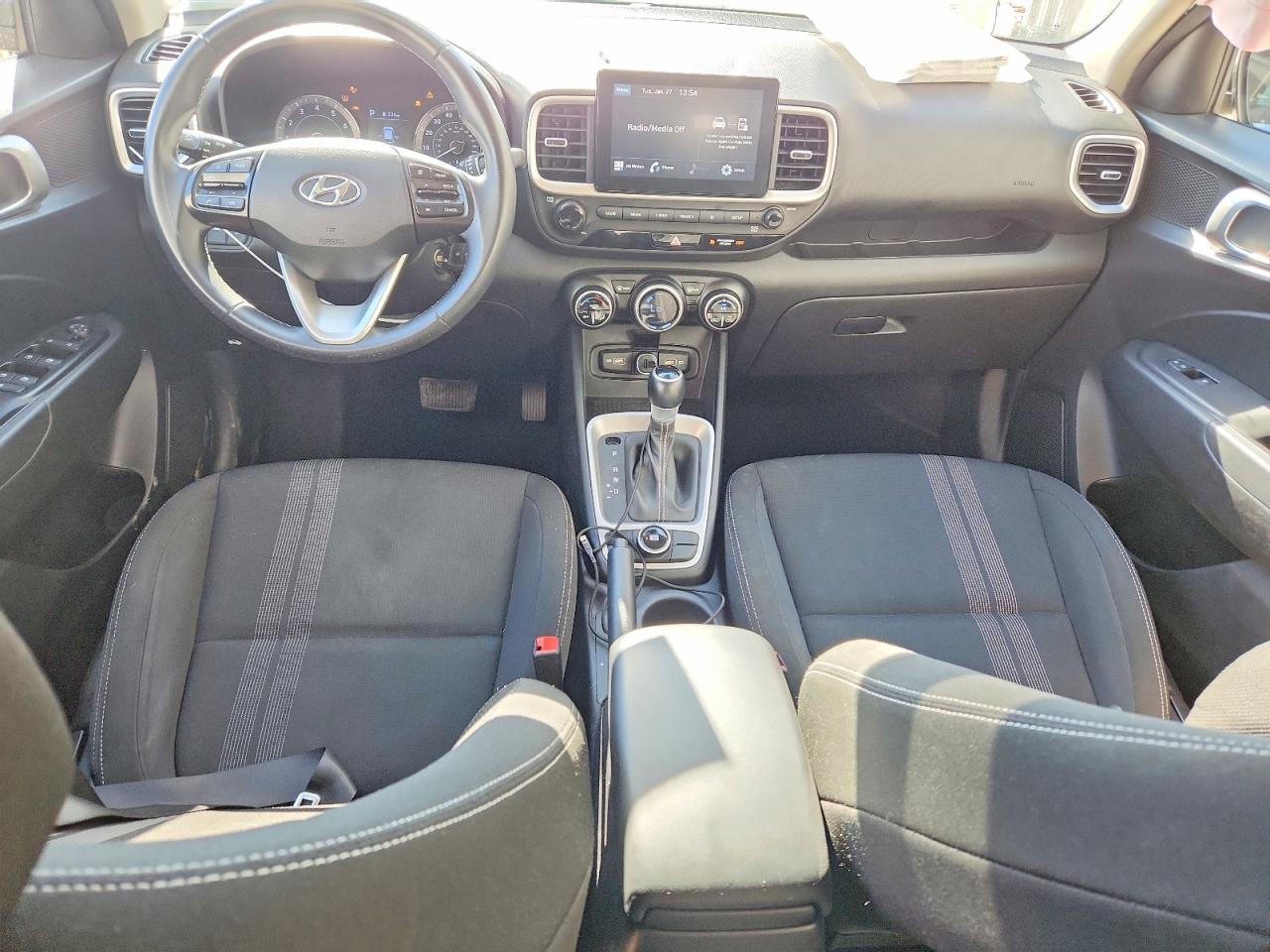 2022 Hyundai Venue Sel - zdjęcie 8