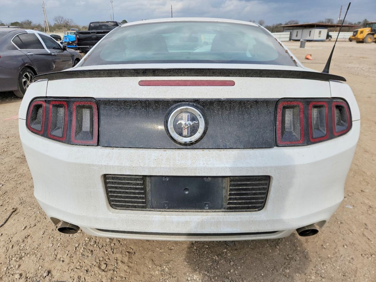 2014 Ford Mustang - zdjęcie 6