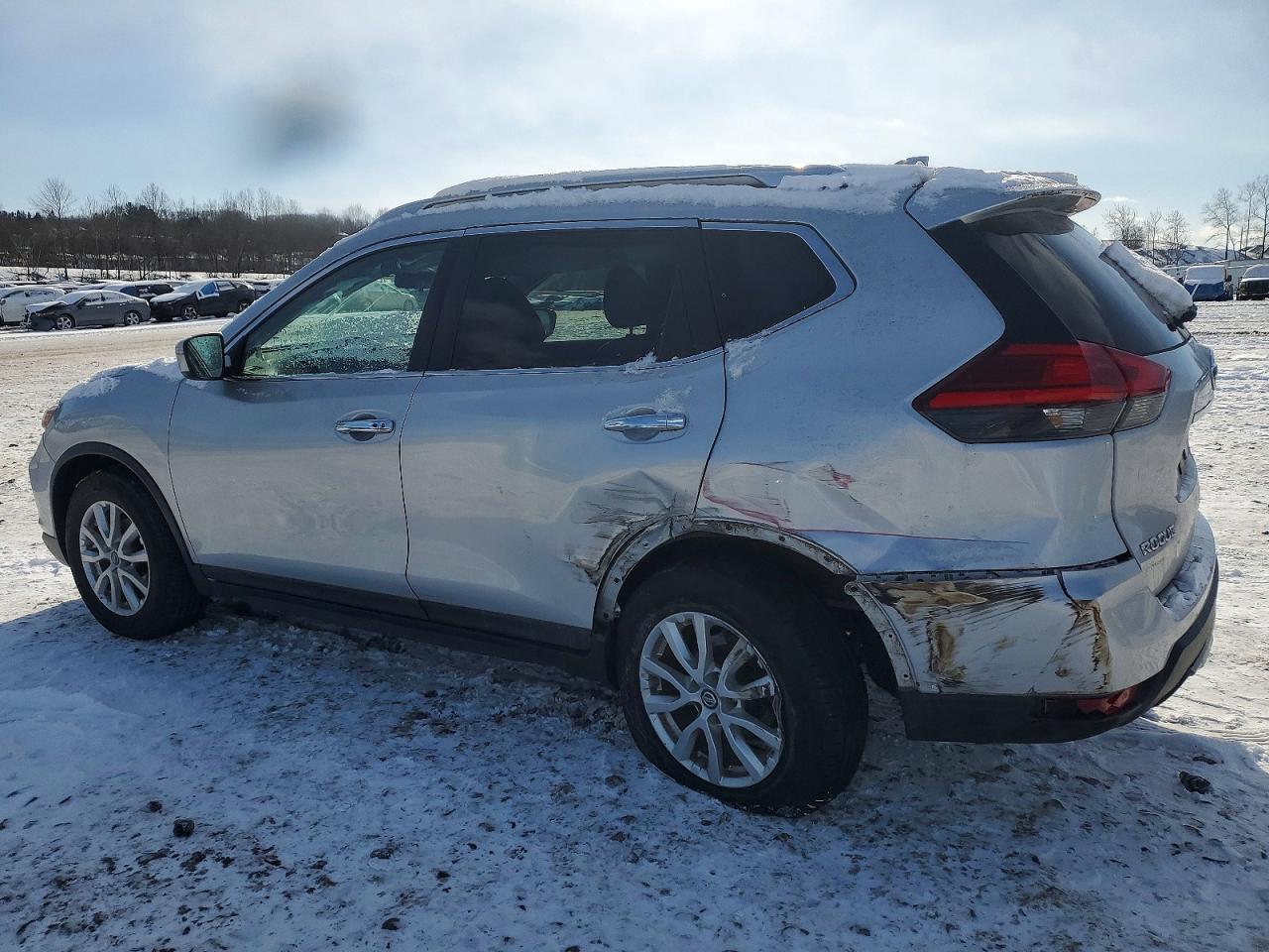 2017 Nissan Rogue S - zdjęcie 2