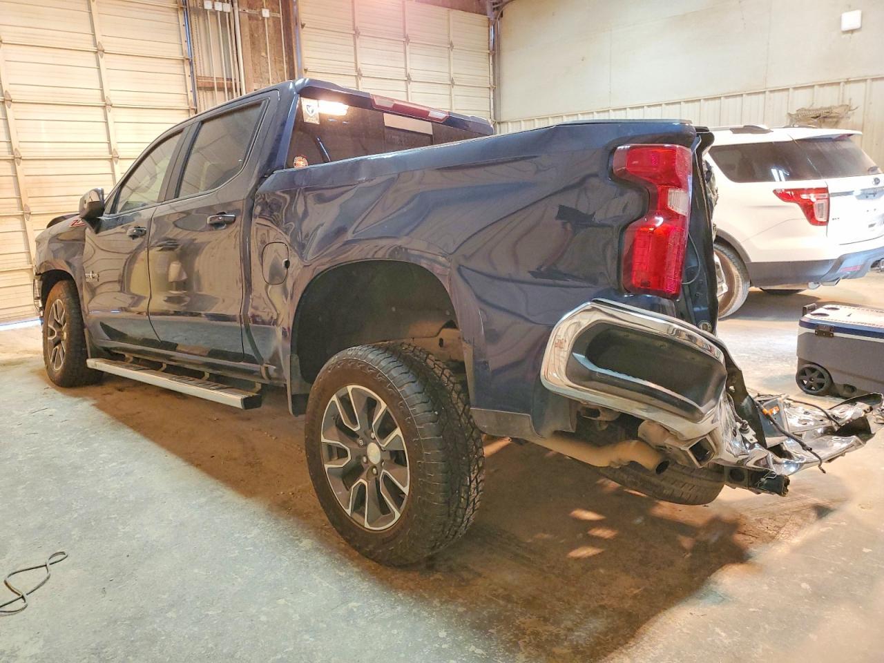 2019 Chevrolet Silverado K1500 Lt - zdjęcie 2