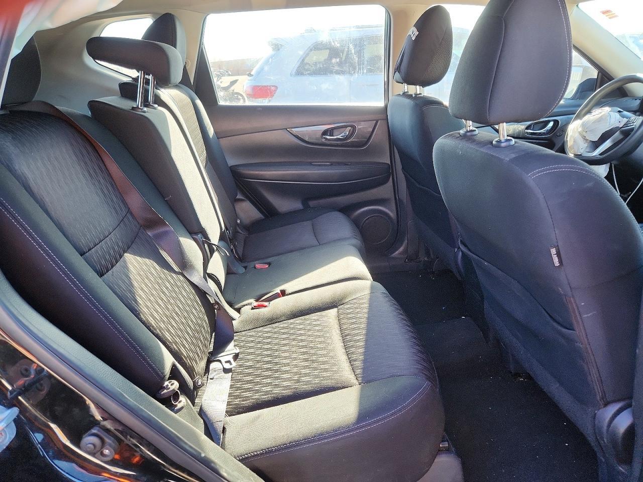 2018 Nissan Rogue S - zdjęcie 11