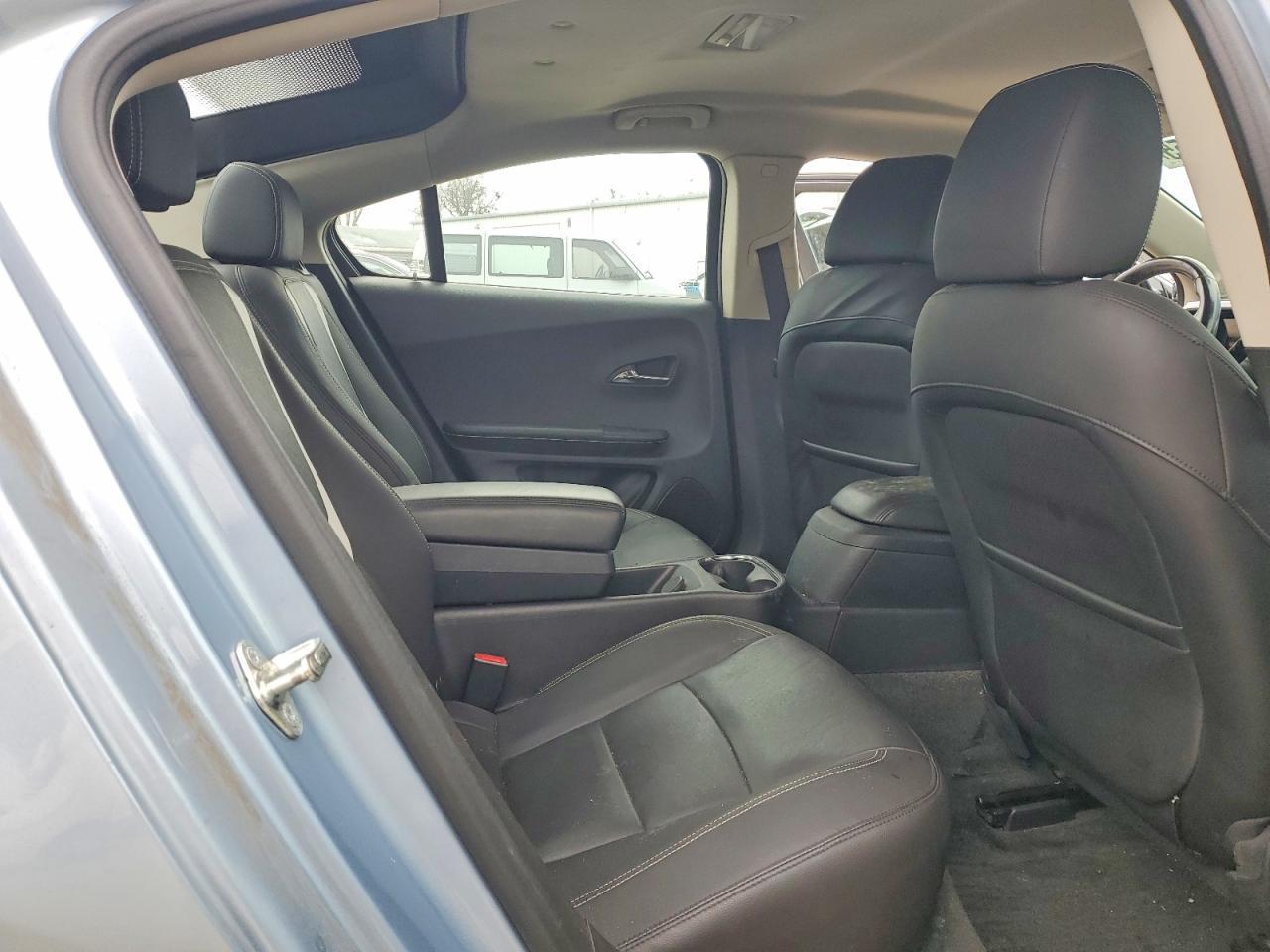 2013 Chevrolet Volt - zdjęcie 10