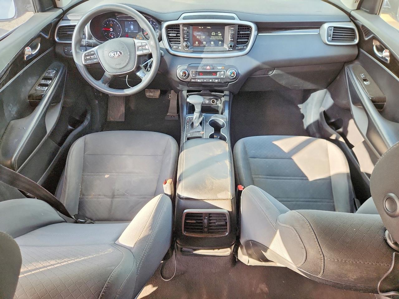 2019 Kia Sorento - zdjęcie 8