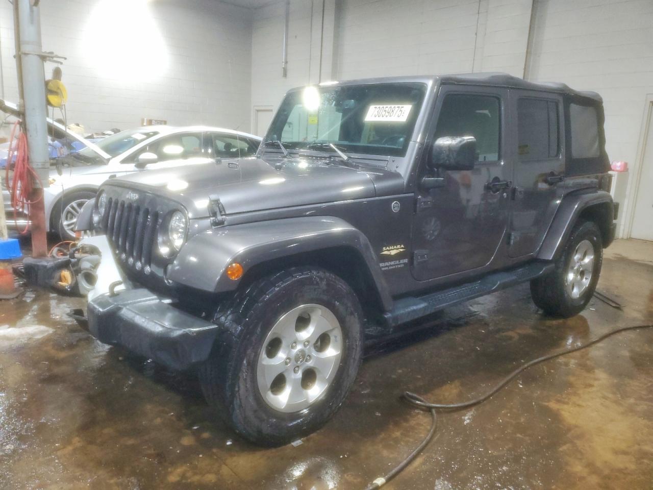2014 Jeep Wrangler Unlimited Sahara - zdjęcie główne