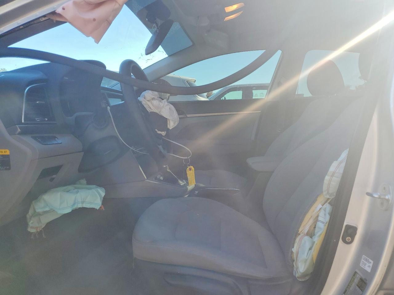 2017 Hyundai Elantra Se - zdjęcie 7