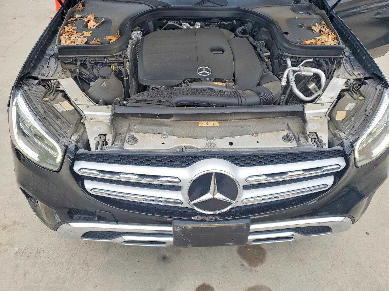 2020 Mercedes-Benz Glc 300 - zdjęcie 11