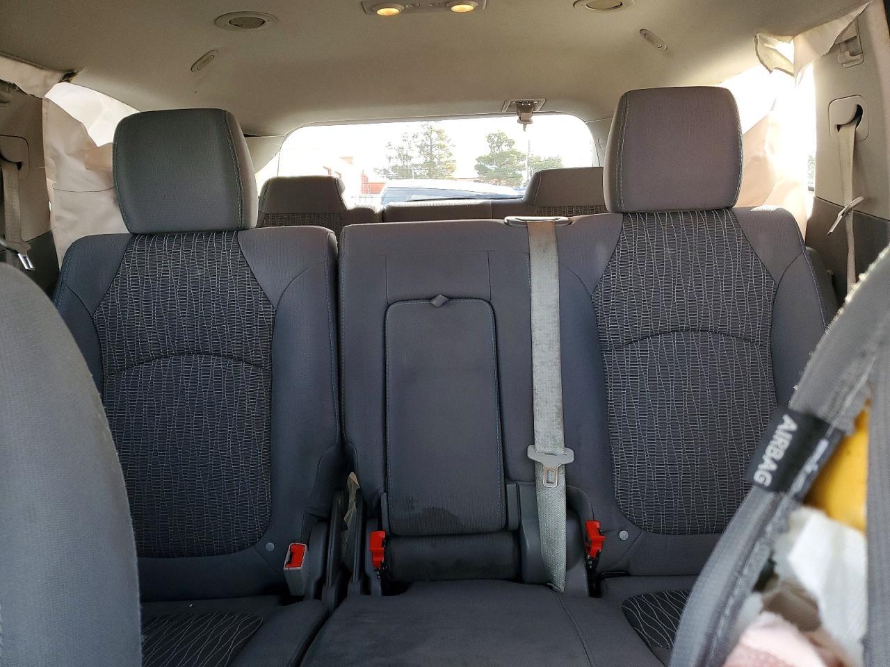 2017 Chevrolet Traverse Ls - zdjęcie 10