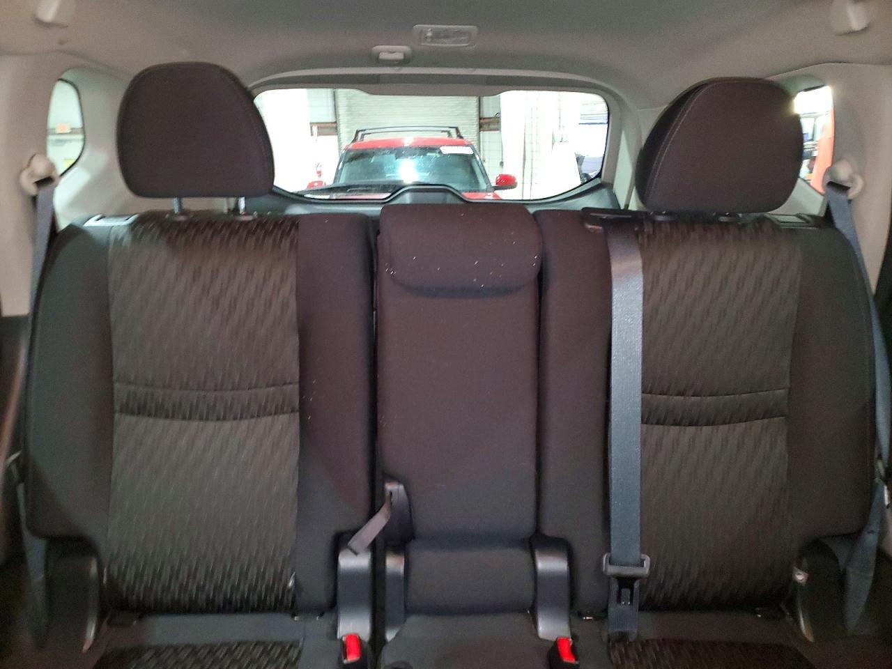 2020 Nissan Rogue S - zdjęcie 10