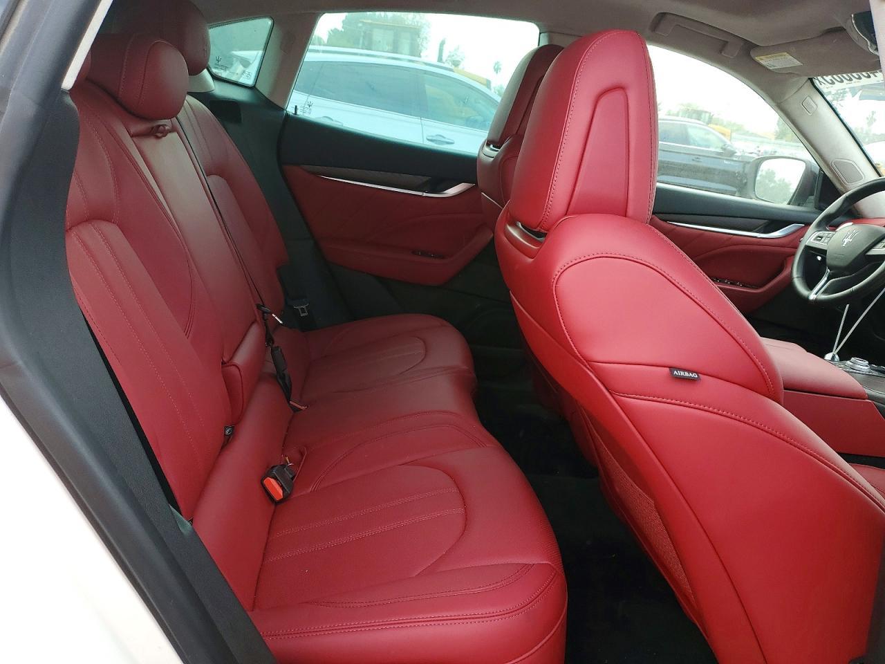 2023 Maserati Levante Modena - zdjęcie 11