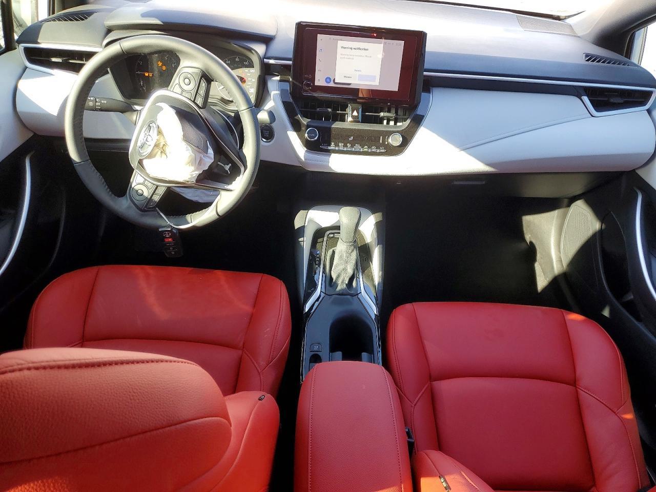 2025 Toyota Corolla Se - zdjęcie 8