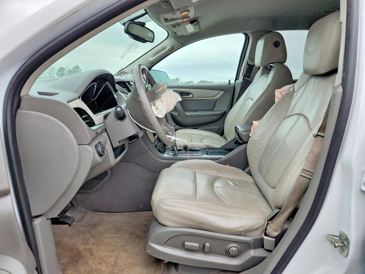 2016 Chevrolet Traverse Lt - zdjęcie 7