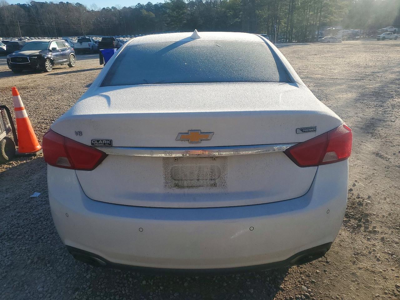 2020 Chevrolet Impala Premier - zdjęcie 6