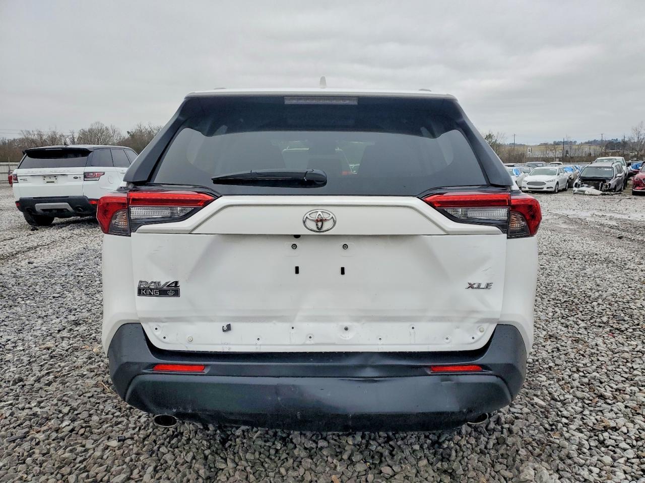 2024 Toyota Rav4 Xle - zdjęcie 6