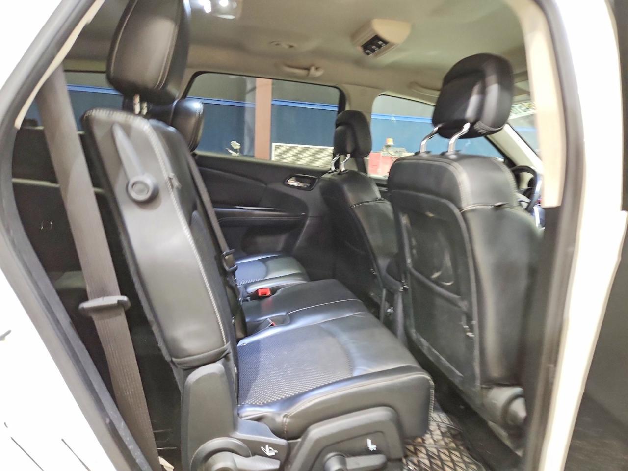 2018 Dodge Journey Crossroad - zdjęcie 11