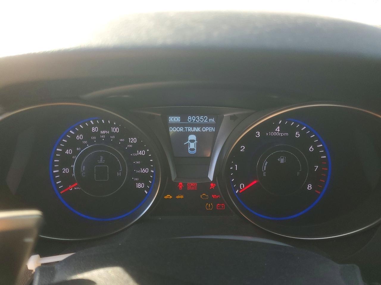 2016 Hyundai Genesis Coupe 3.8 R-Spec - zdjęcie 9