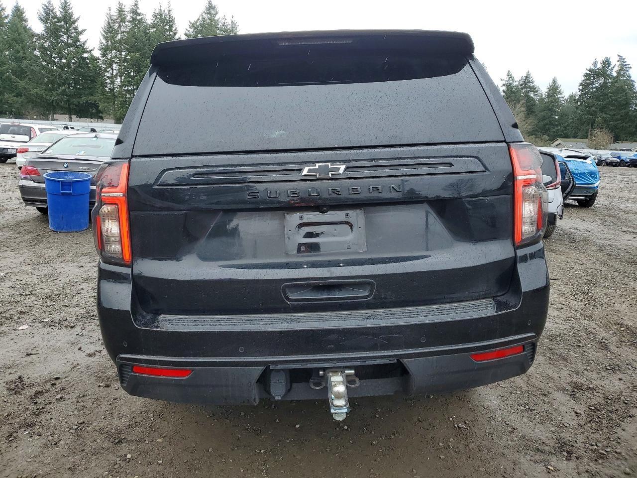 2023 Chevrolet Suburban K1500 Z71 - zdjęcie 6