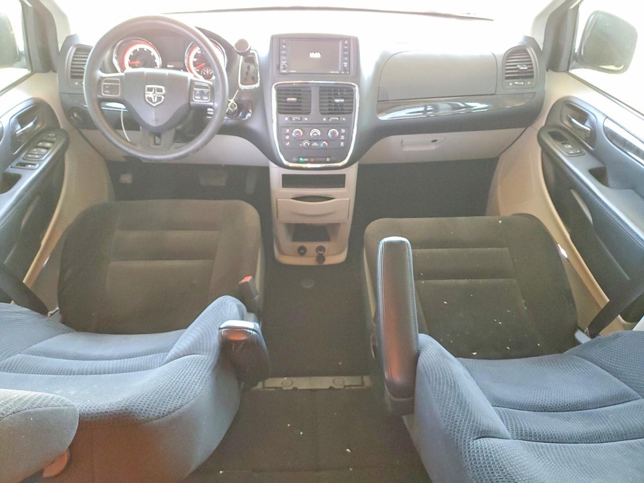 2017 Dodge Grand Caravan Se - zdjęcie 8