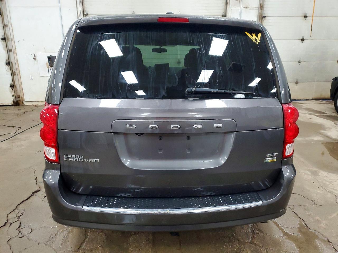 2018 Dodge Grand Caravan Gt - zdjęcie 6