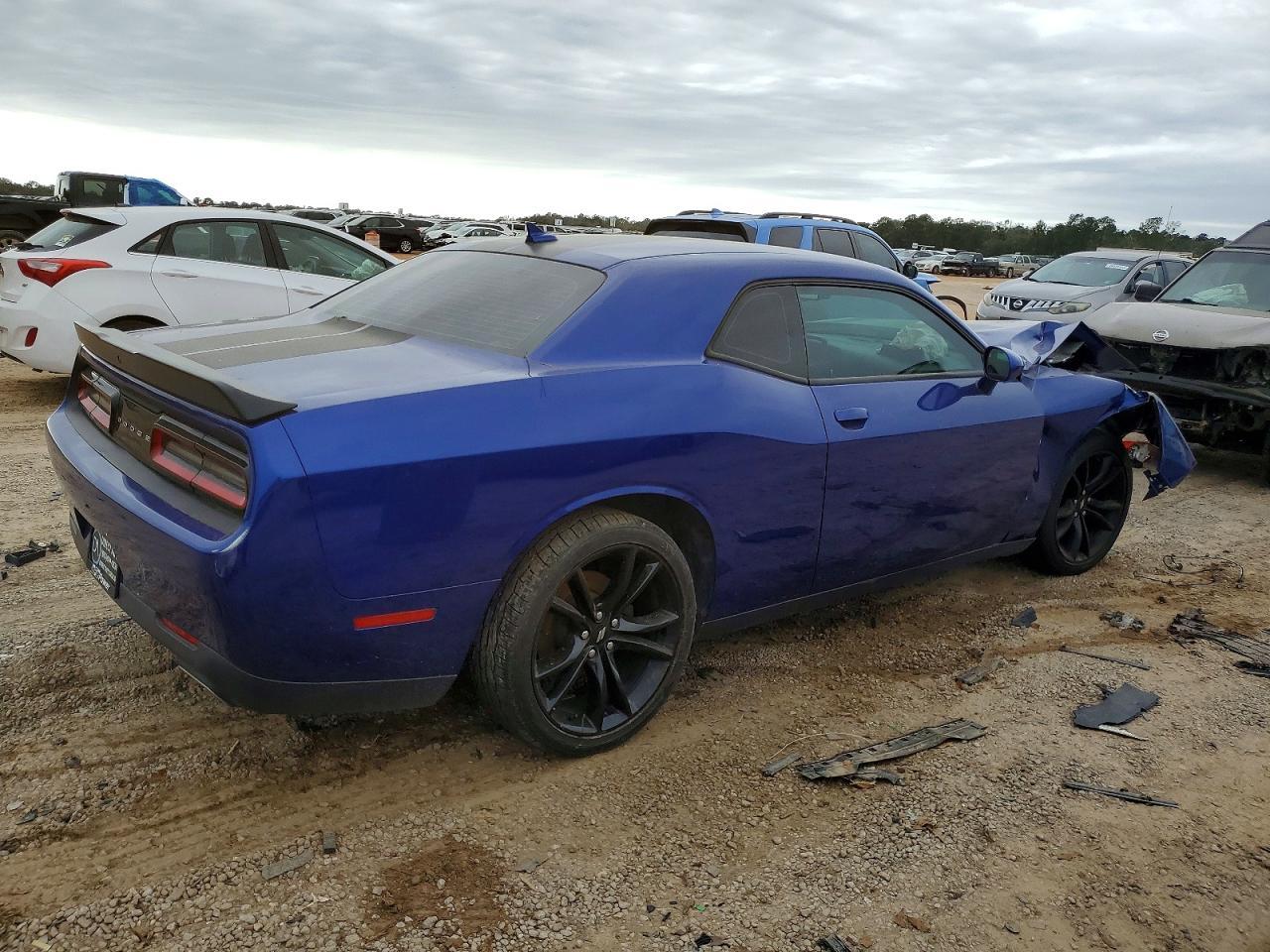 2018 Dodge Challenger Sxt - zdjęcie 3