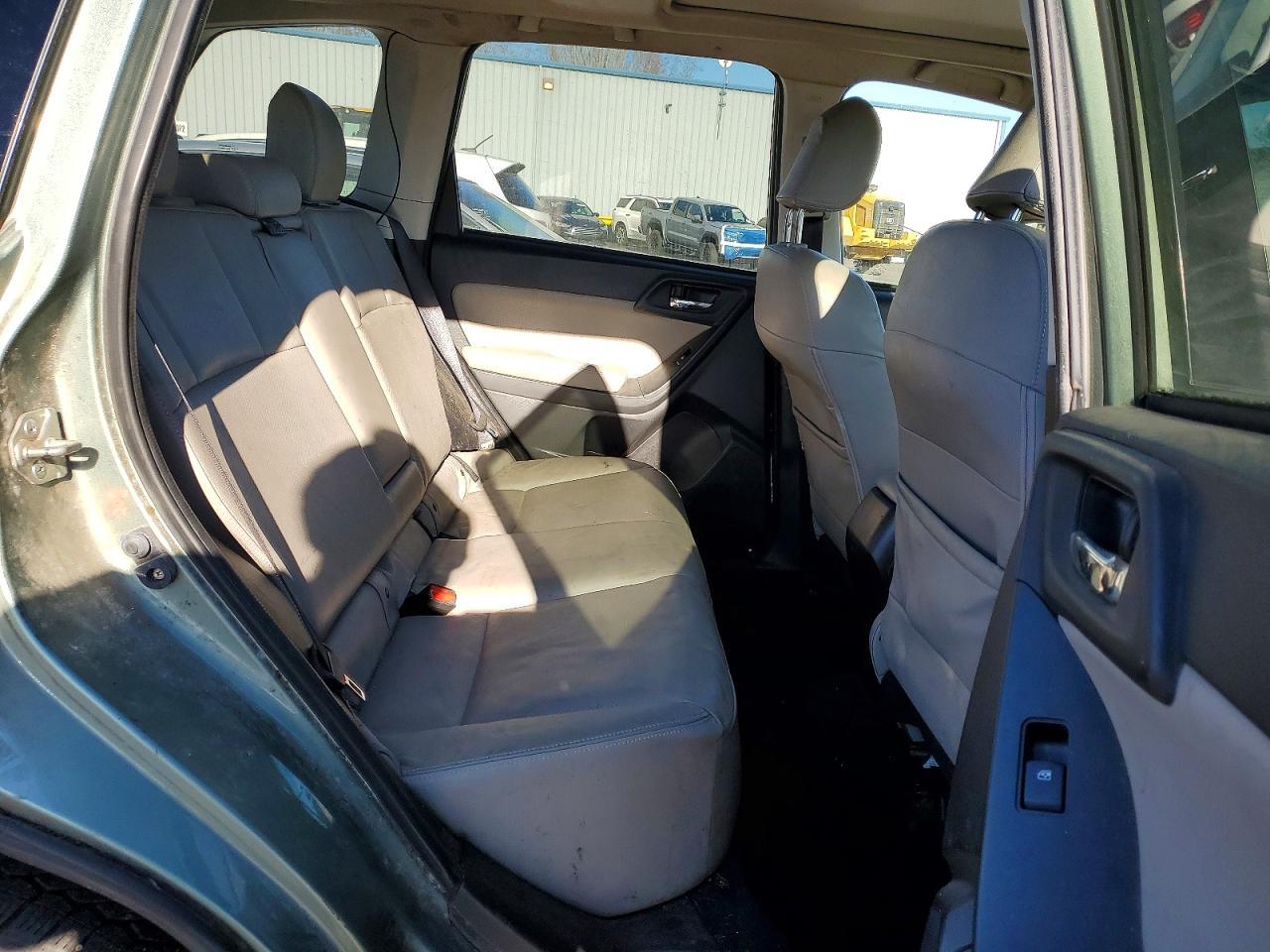 2015 Subaru Forester 2.5I Limited - zdjęcie 10