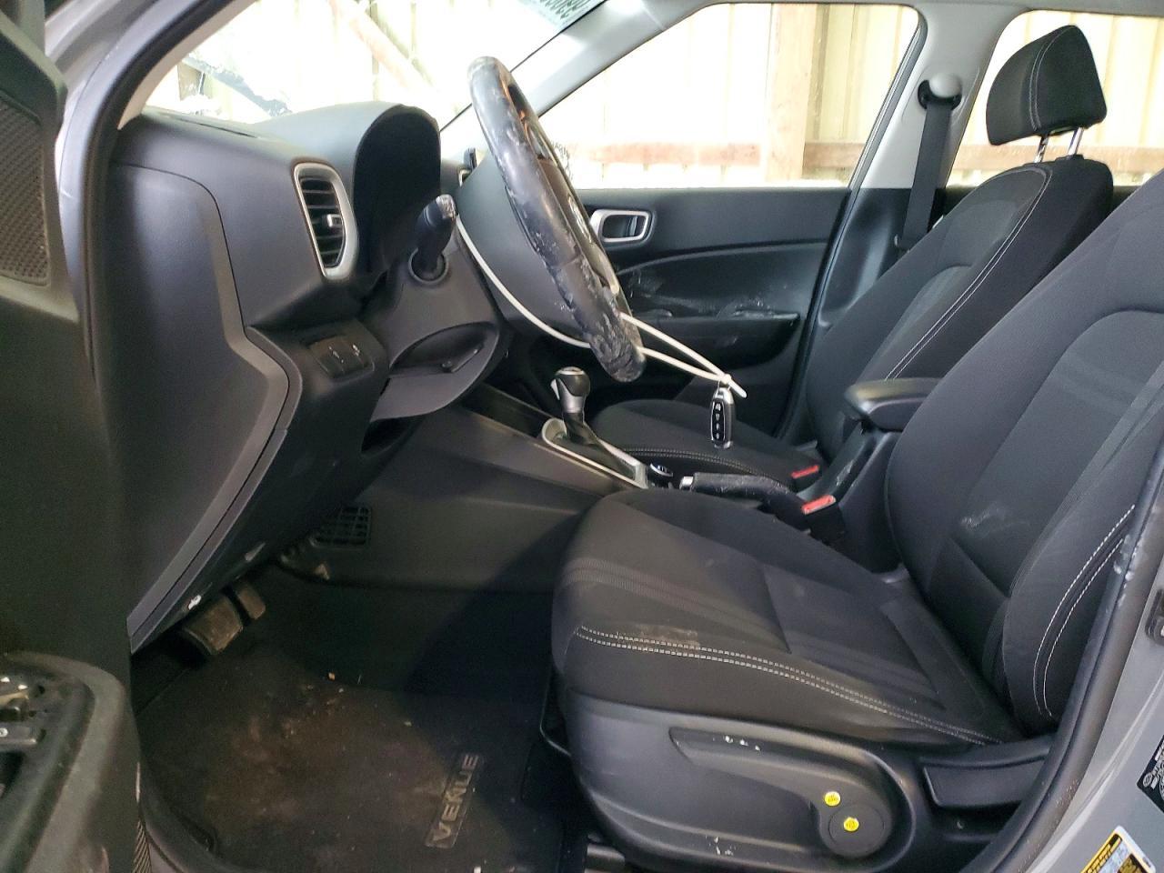 2022 Hyundai Venue Sel - zdjęcie 7