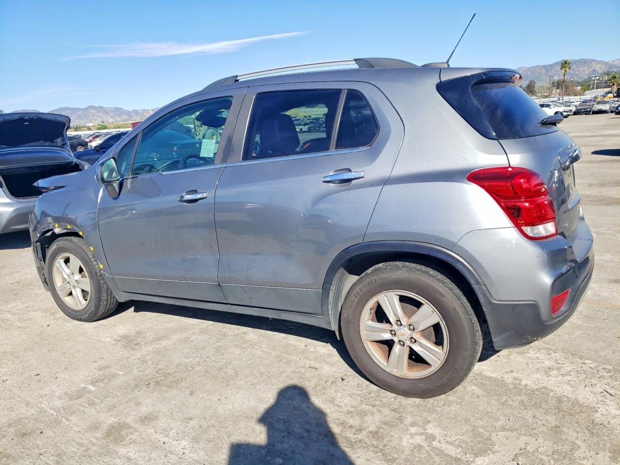 2019 Chevrolet Trax 1Lt - zdjęcie 2