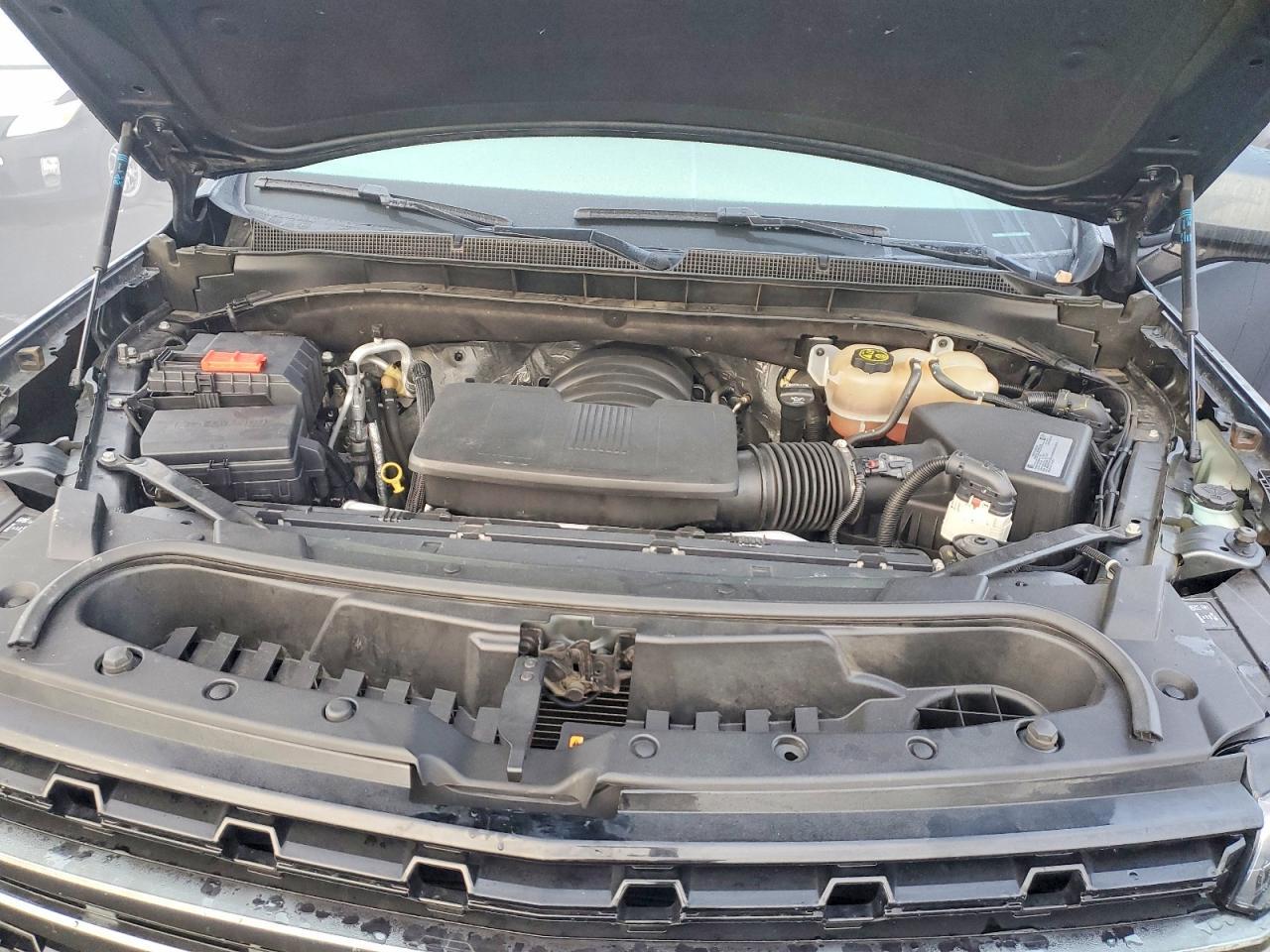 2021 Chevrolet Tahoe K1500 Z71 - zdjęcie 12