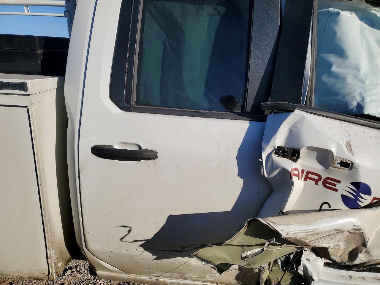 2024 Chevrolet Silverado C2500 Heavy Duty - zdjęcie 10