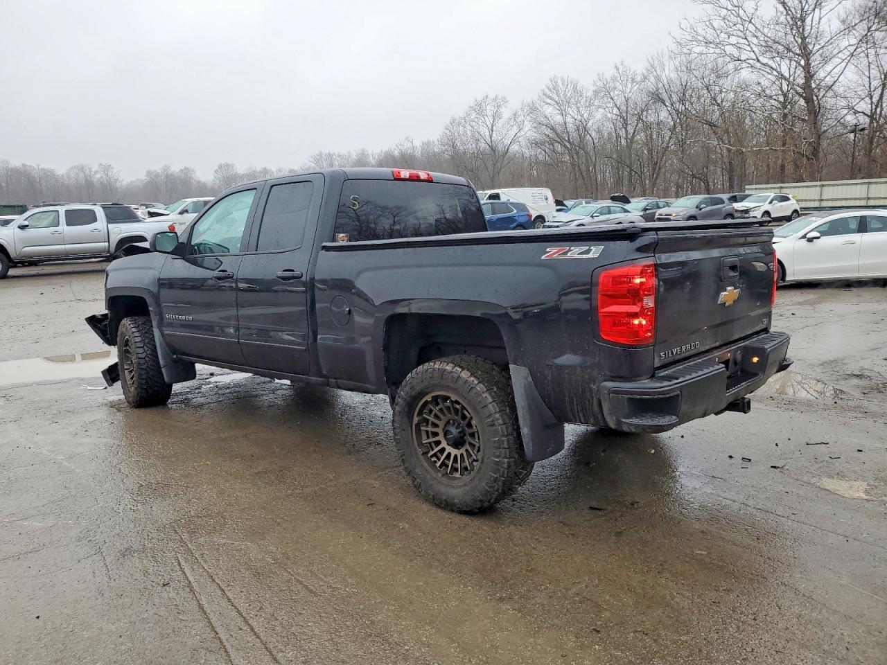 2017 Chevrolet Silverado K1500 Lt - zdjęcie 2