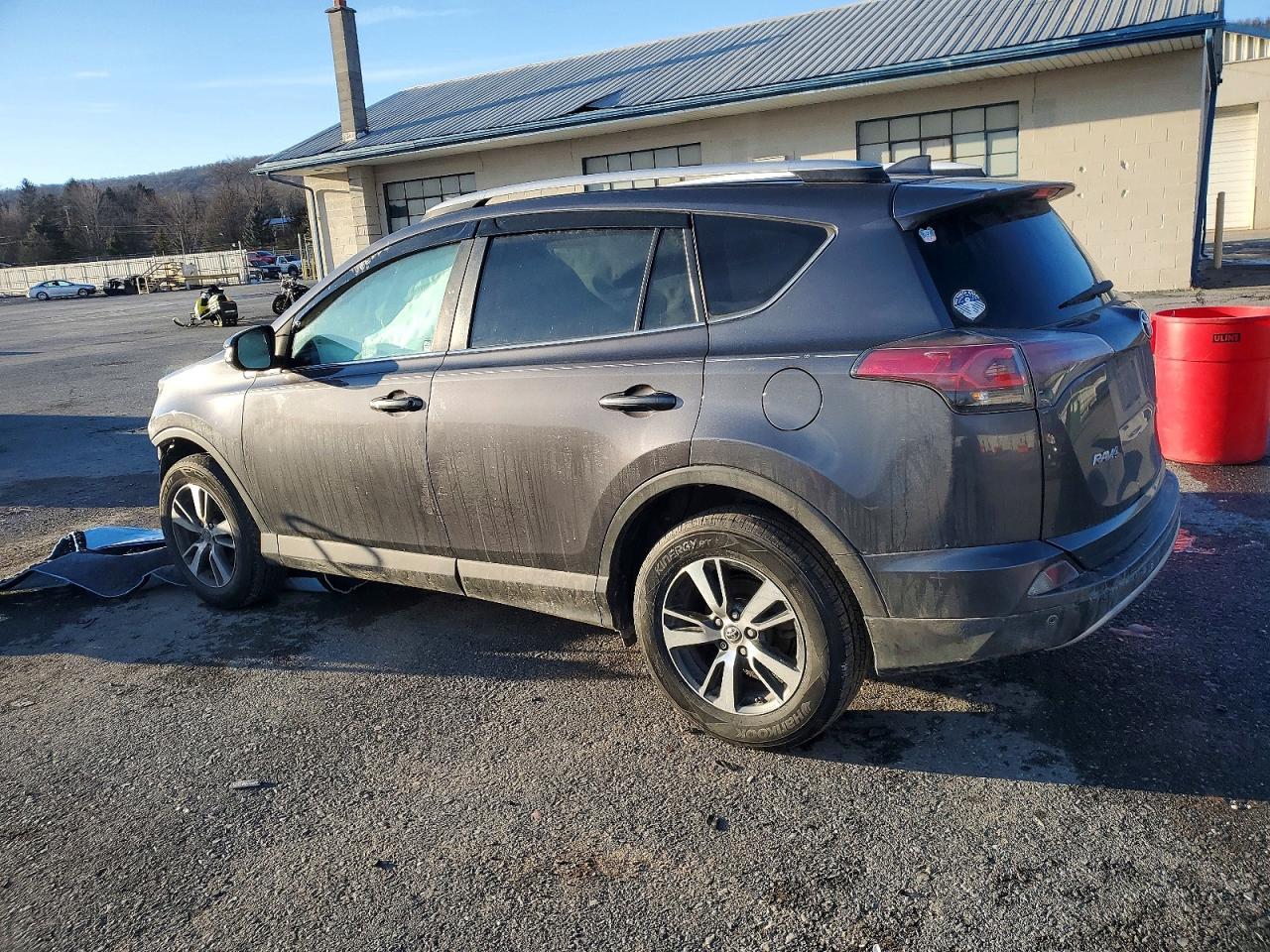 2016 Toyota Rav4 Xle - zdjęcie 2